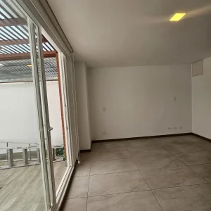 1565387821