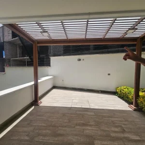 1565389081