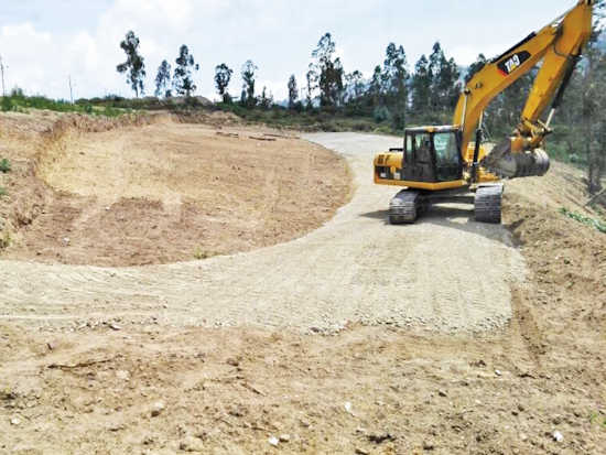 1_Mesa de trabajo 1-06