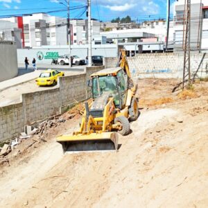 photo_5046747411191541587_y